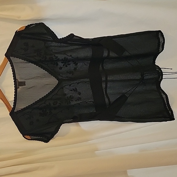 Old Navy Sheer Capped-Sleeve Tie-Back     Size XL Black Blouse - Picture 6 of 6